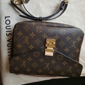 Authentic Louis Vuitton Pochette Metis